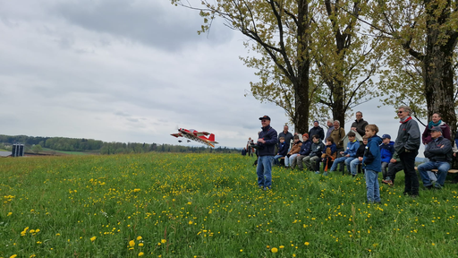 Modellfliegen mit dem Modellflugverein Stetten